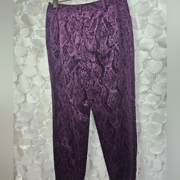 DANA BUCHANAN Velvet Snake Print Pants Size 10 Petite - Picture 4 of 6